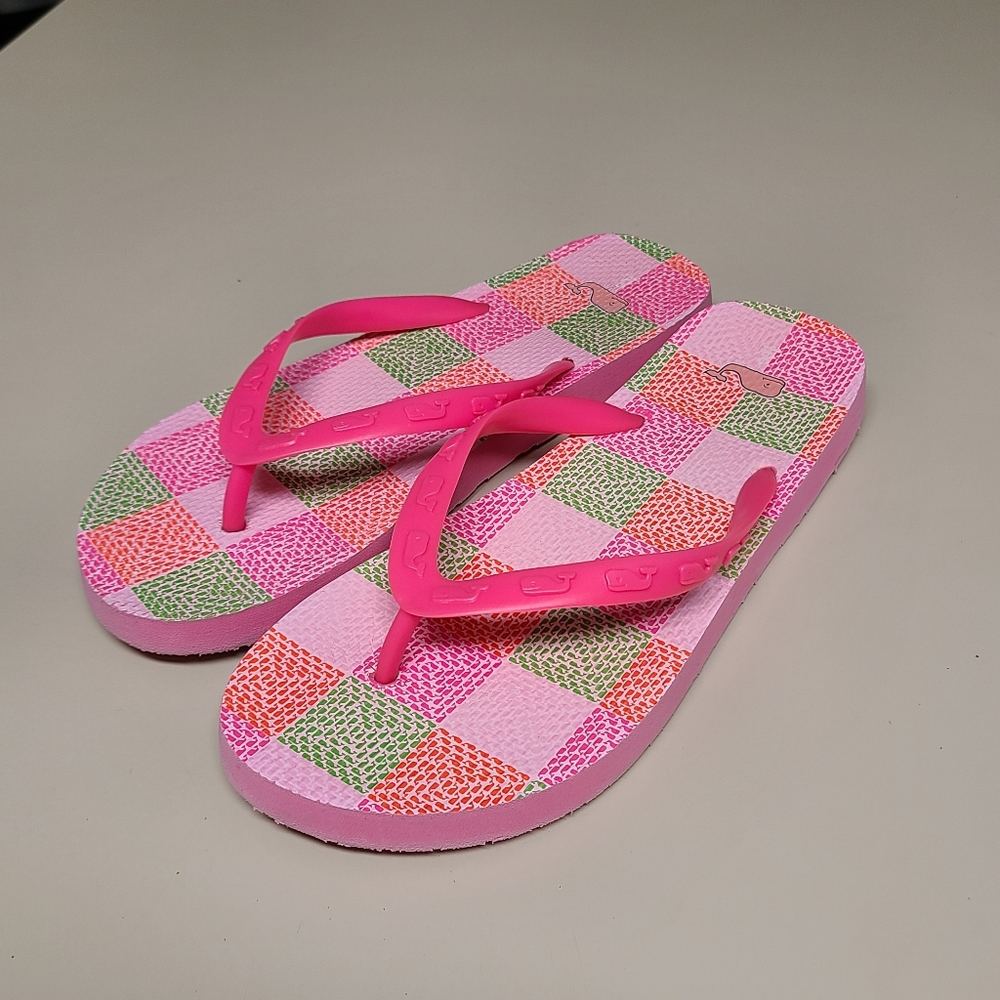 Vineyard Vines Checkerboard flip flops size 7-9